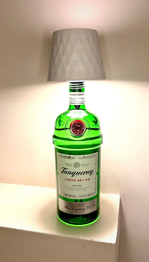 Tanqueray ''Gin'' Table Lamp